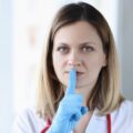 Czy pielęgniarka może powiększyć usta bez naruszenia etyki zawodowej?