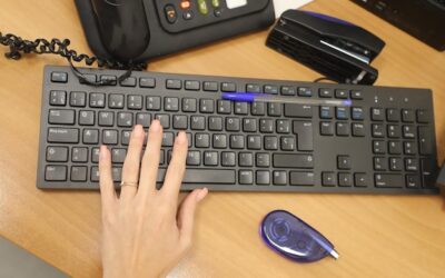 Jak odblokować klawiaturę bezprzewodową, gdy przestała działać?