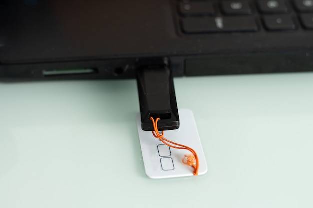 Ile kosztuje wymiana portu USB w laptopie?